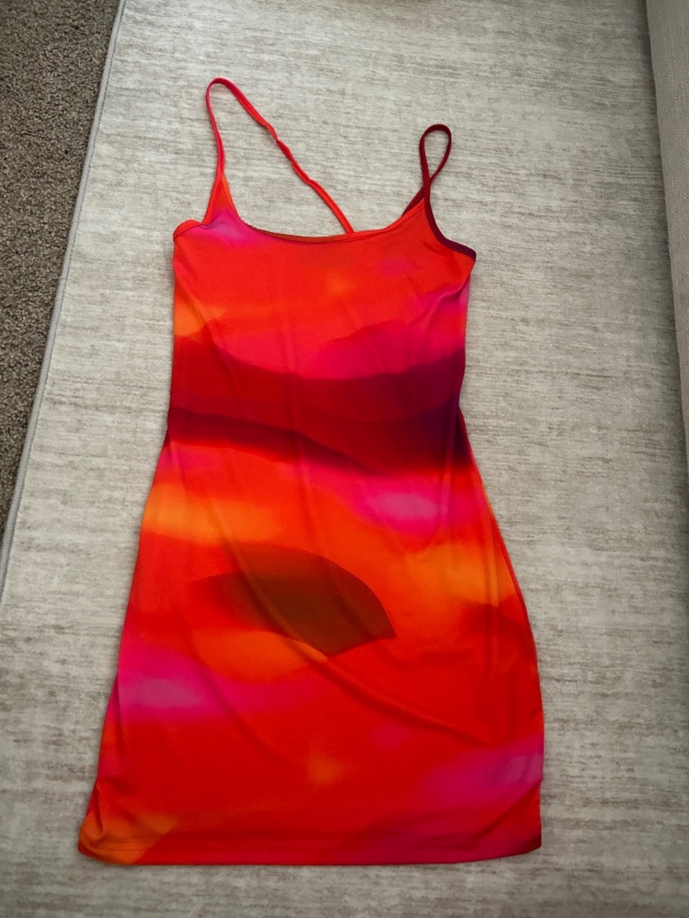 Pretty Little Thing dress